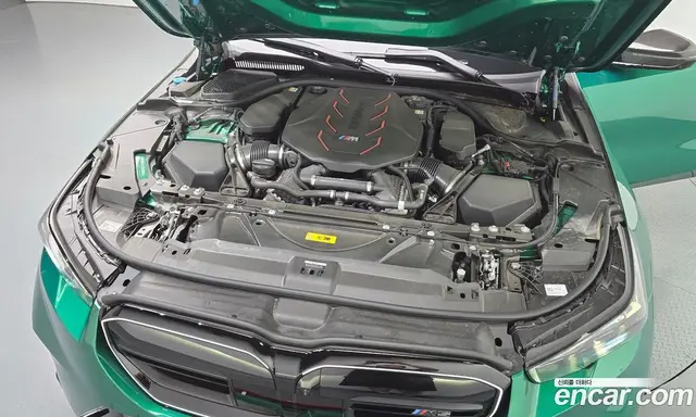 BMW M5 2026 4.4 автомат (гидро), миниатюра 5