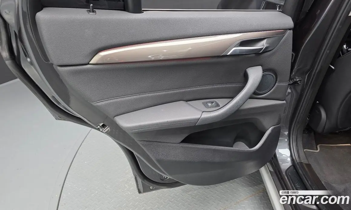 BMW X1 2021 2.0 автомат (гидро), фото 14 BMW X1 2021 2.0 автомат (гидро), фото 14