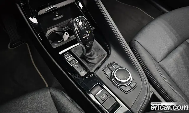 BMW X1 2022 2.0 автомат (гидро), миниатюра 12