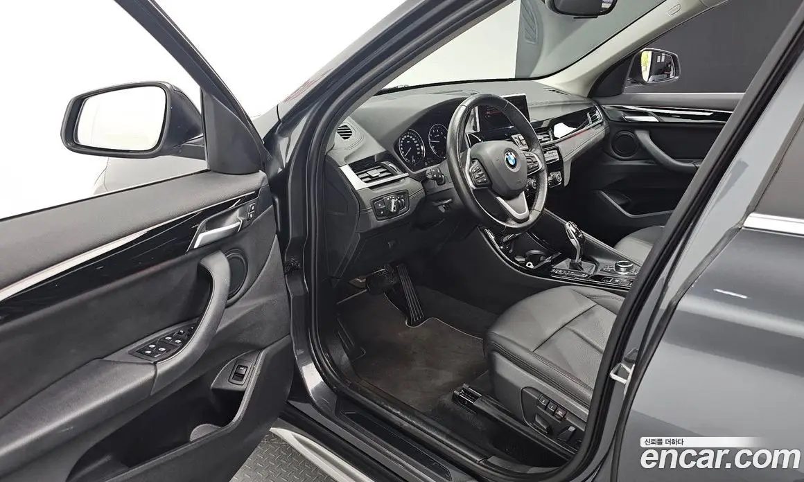BMW X1 2022 2.0 автомат (гидро), фото 17 BMW X1 2022 2.0 автомат (гидро), фото 17