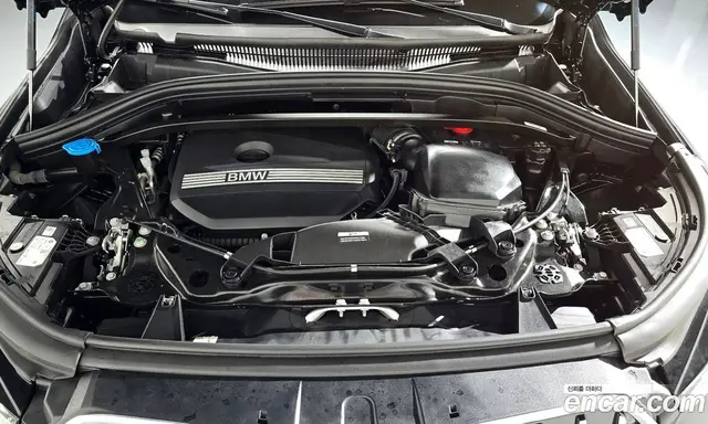 BMW X1 2023 2.0 автомат (гидро), миниатюра 6