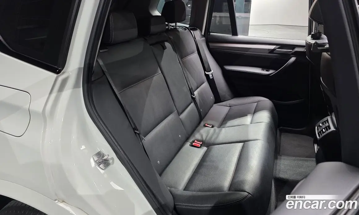 BMW X3 2016 2.0 автомат (гидро), фото 16 BMW X3 2016 2.0 автомат (гидро), фото 16