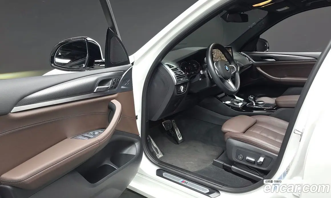 BMW X3 2022 2.0 автомат (гидро), фото 13