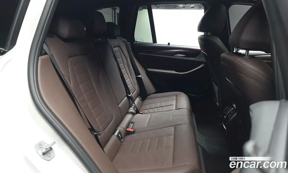BMW X3 2022 2.0 автомат (гидро), фото 16