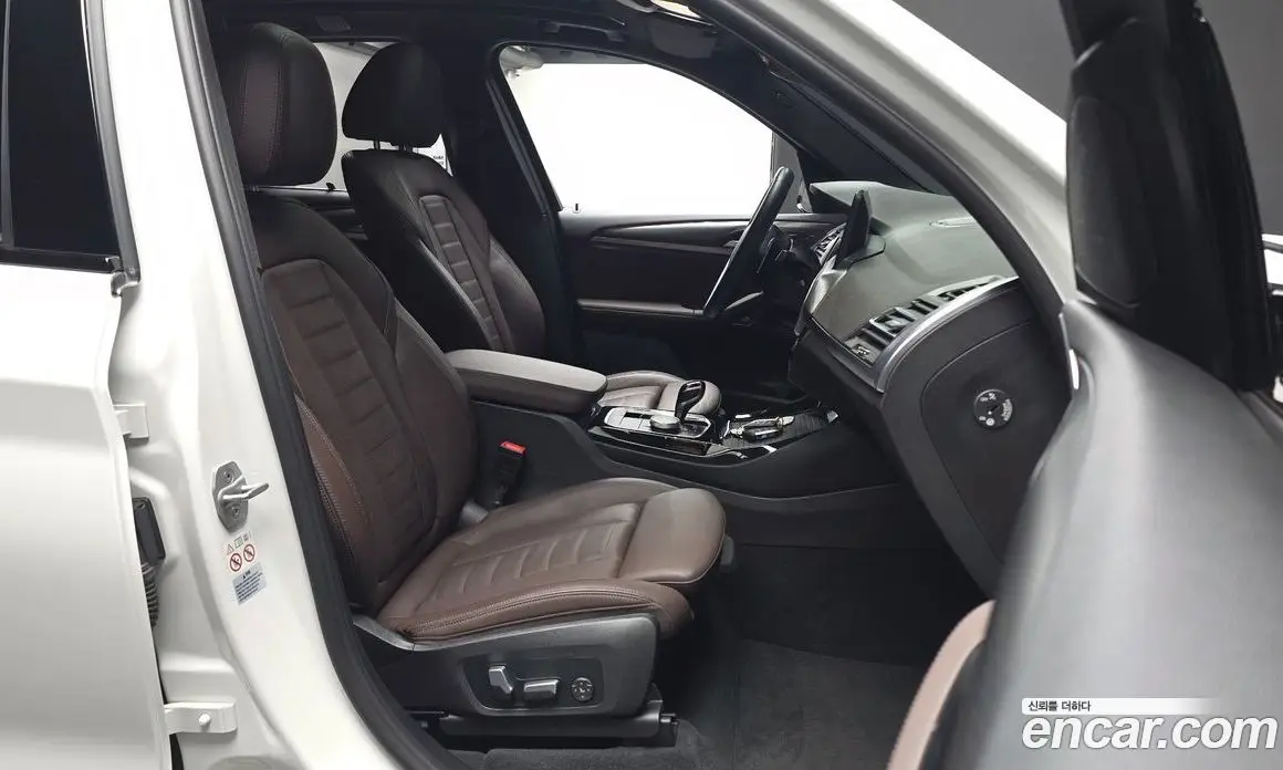 BMW X3 2022 2.0 автомат (гидро), фото 17