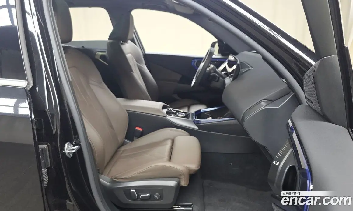 BMW X3 2025 2.0 автомат (гидро), фото 17 BMW X3 2025 2.0 автомат (гидро), фото 17