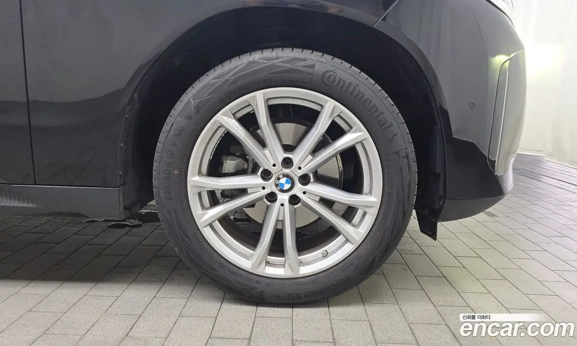 BMW X3 2025 2.0 автомат (гидро), фото 7 BMW X3 2025 2.0 автомат (гидро), фото 7