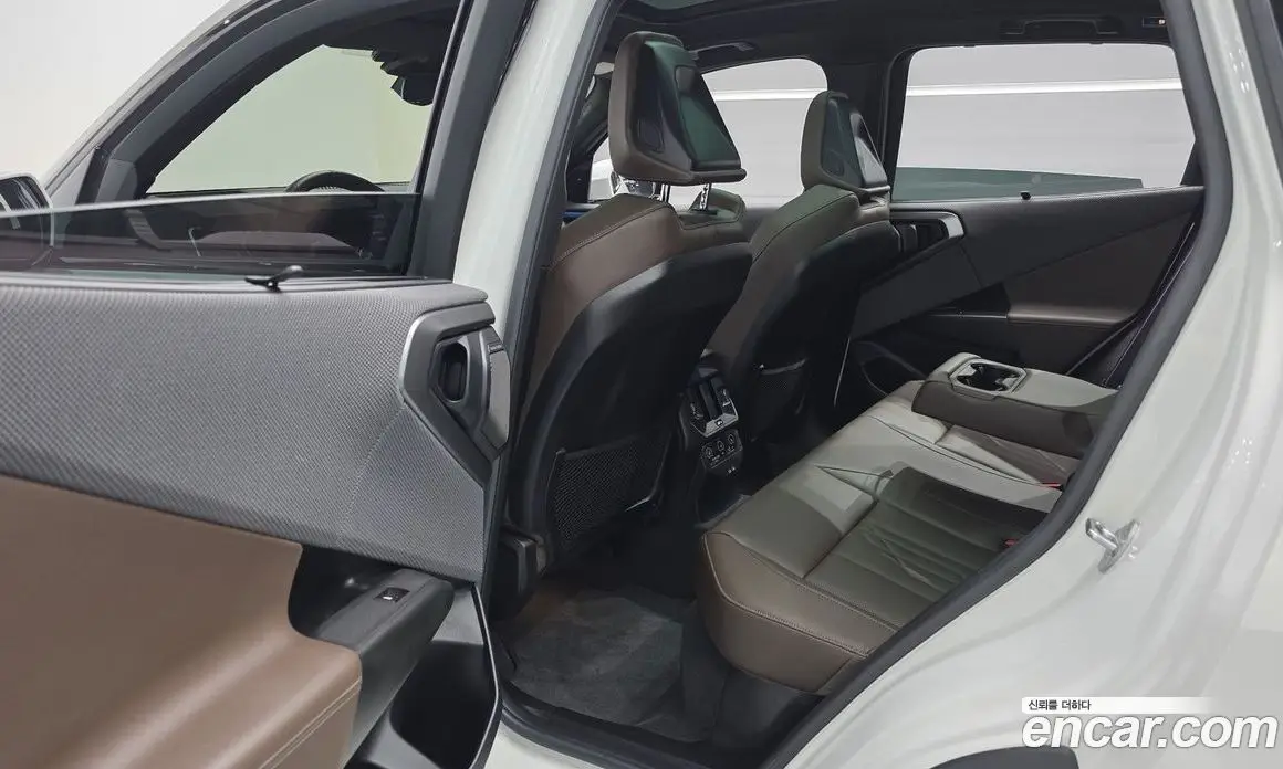 BMW X3 2025 2.0 автомат (гидро), фото 15 BMW X3 2025 2.0 автомат (гидро), фото 15