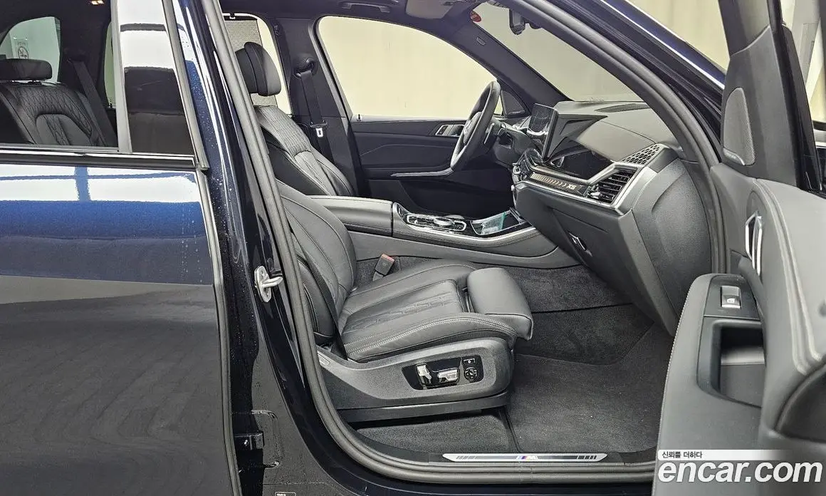 BMW X5 2025 3.0 автомат (гидро), фото 16