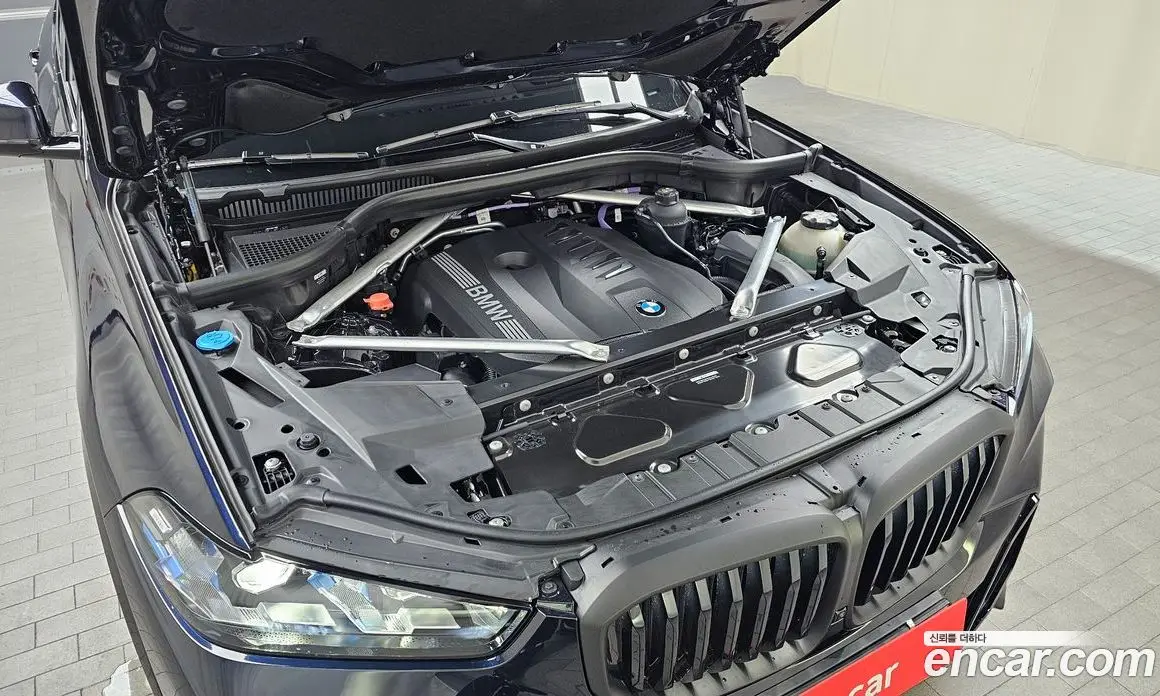 BMW X5 2025 3.0 автомат (гидро), фото 6