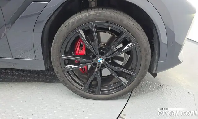 BMW X6 2022 4.4 автомат (гидро), миниатюра 6 BMW X6 2022 4.4 автомат (гидро), миниатюра 6