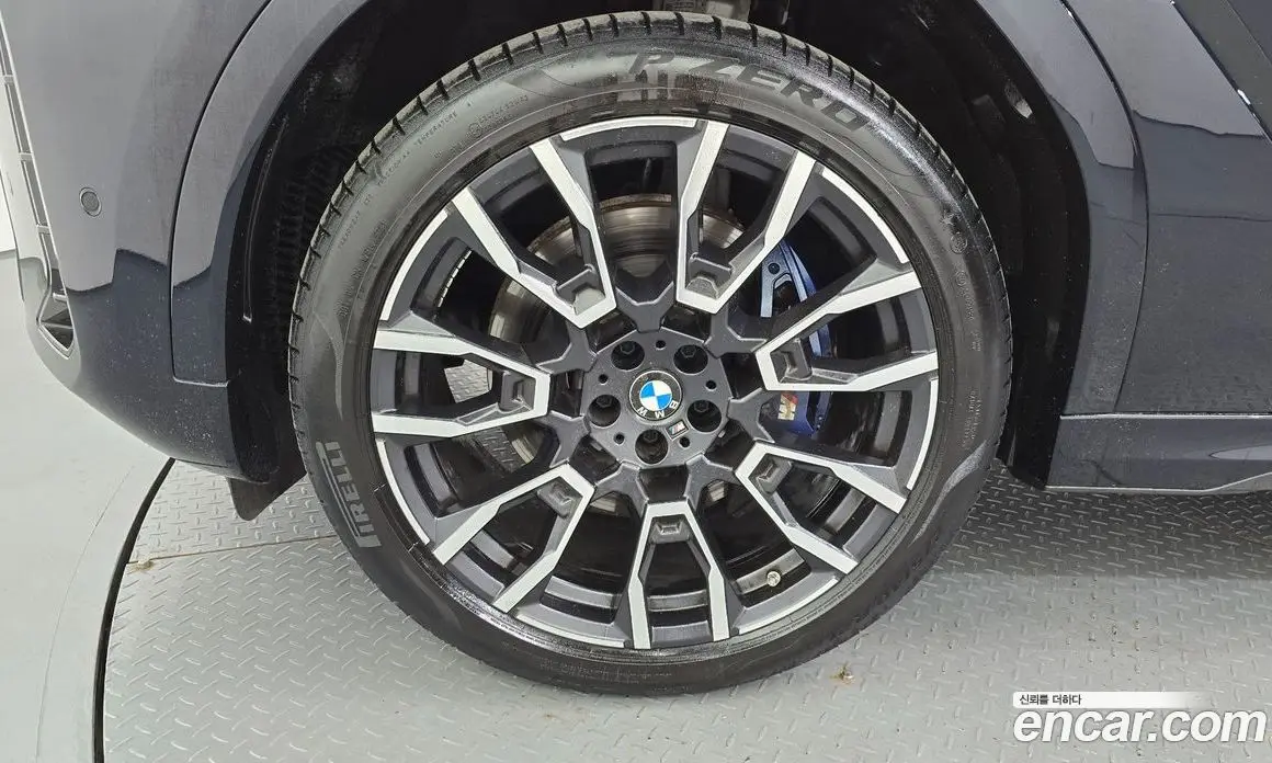 BMW X6 2024 3.0 автомат (гидро), фото 5 BMW X6 2024 3.0 автомат (гидро), фото 5