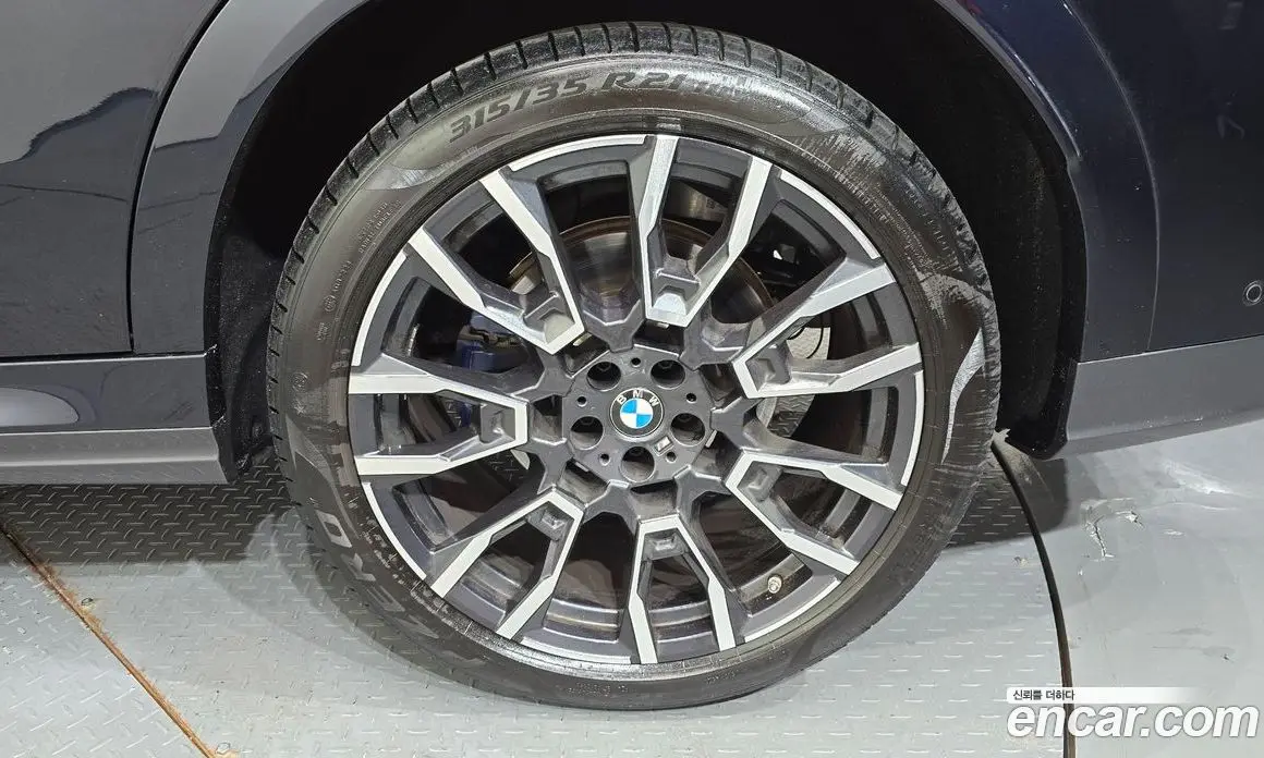 BMW X6 2024 3.0 автомат (гидро), фото 7 BMW X6 2024 3.0 автомат (гидро), фото 7