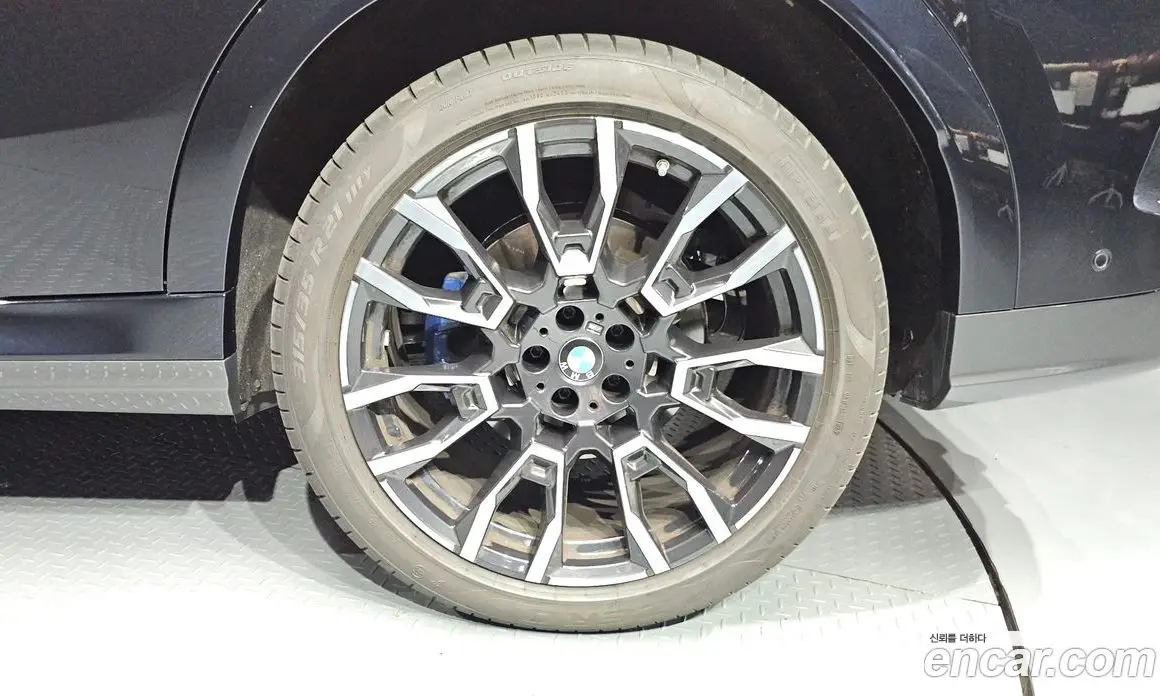 BMW X6 2025 3.0 автомат (гидро), фото 7