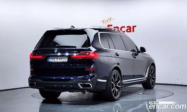 BMW X7 2022 3.0 автомат (гидро), миниатюра 2