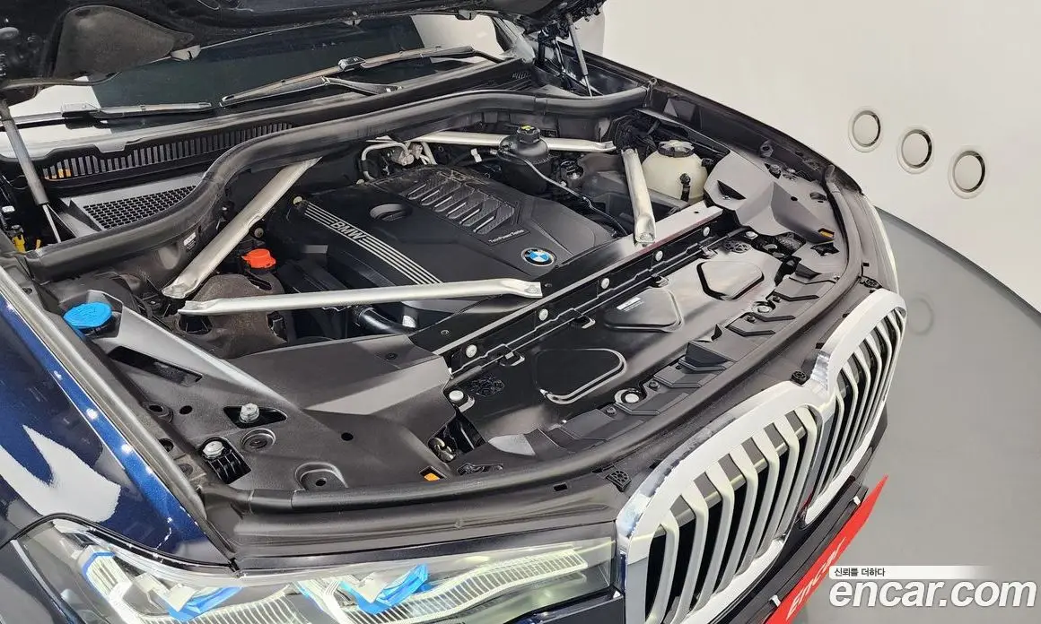 BMW X7 2022 3.0 автомат (гидро), фото 6