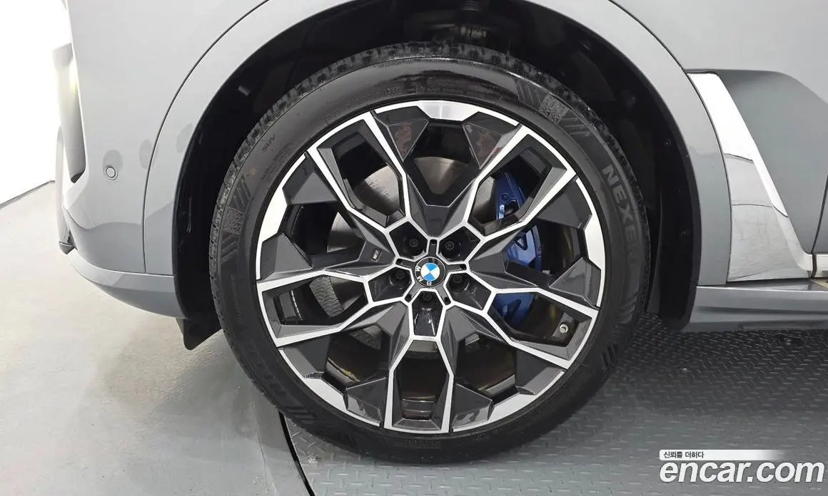 BMW X7 2023 3.0 автомат (гидро), фото 5 BMW X7 2023 3.0 автомат (гидро), фото 5