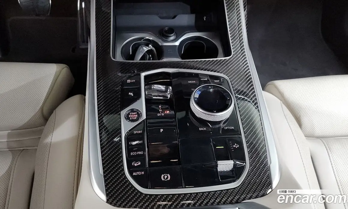 BMW X7 2025 3.0 автомат (гидро), фото 12 BMW X7 2025 3.0 автомат (гидро), фото 12