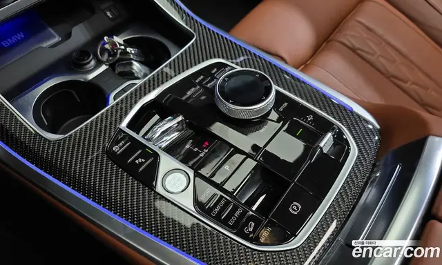 BMW X7 2025 3.0 автомат (гидро), миниатюра 12
