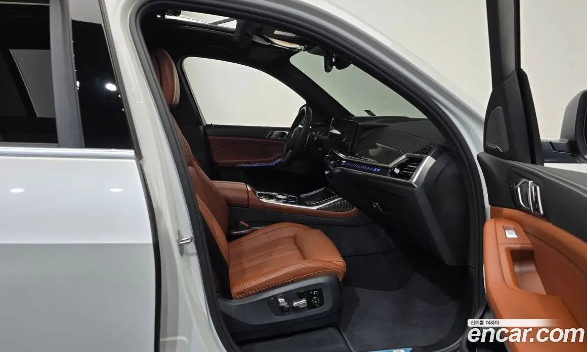 BMW X7 2025 3.0 автомат (гидро), фото 16