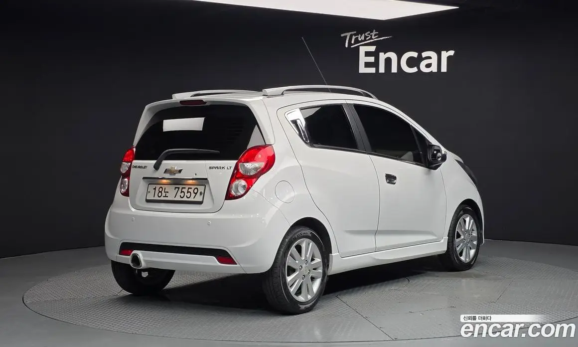 Chevrolet Spark 2013 1.0 автомат (гидро), фото 2 Chevrolet Spark 2013 1.0 автомат (гидро), фото 2