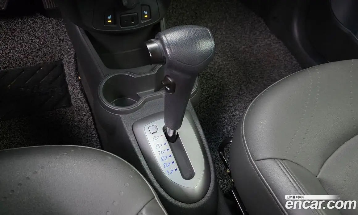 Chevrolet Spark 2013 1.0 автомат (гидро), фото 12 Chevrolet Spark 2013 1.0 автомат (гидро), фото 12