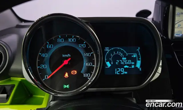 Chevrolet Spark 2014 1.0 автомат (гидро), миниатюра 11