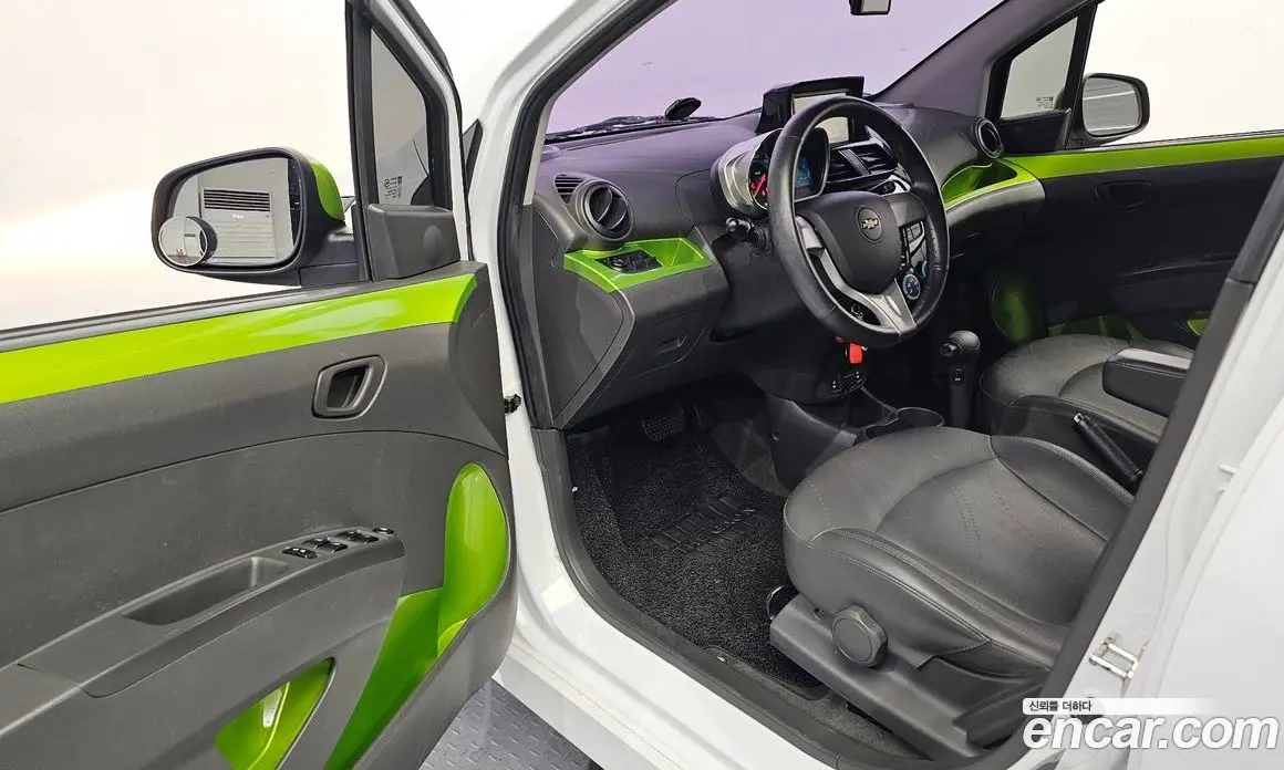 Chevrolet Spark 2014 1.0 автомат (гидро), фото 13