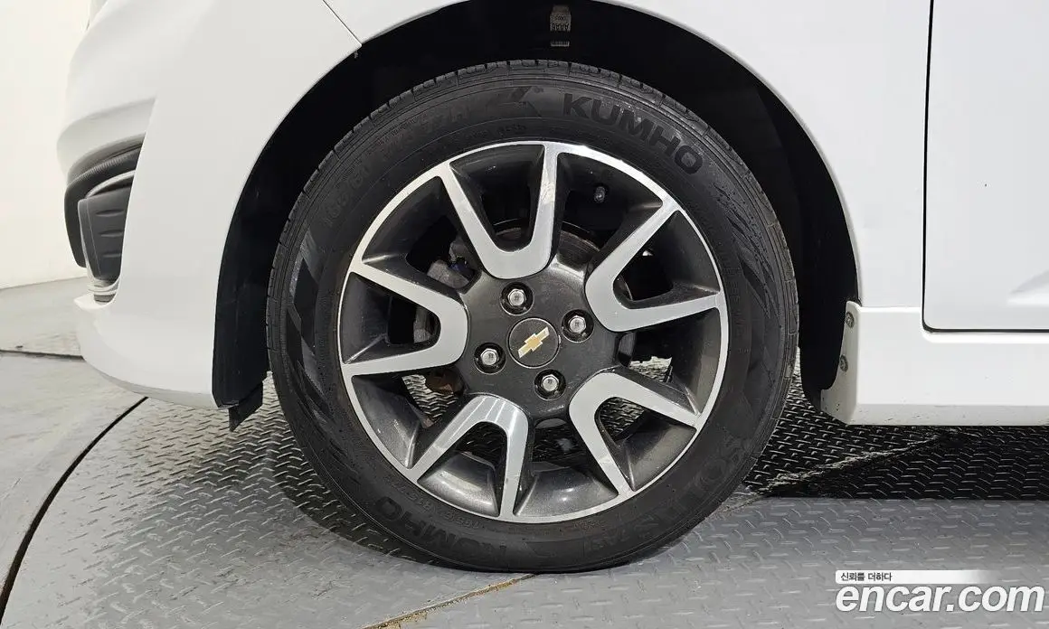 Chevrolet Spark 2014 1.0 автомат (гидро), фото 5