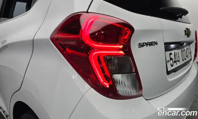 Chevrolet Spark 2016 1.0 автомат (гидро), миниатюра 8