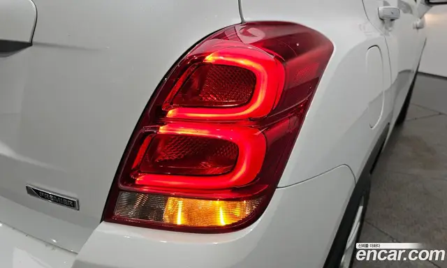 Chevrolet Trax 2018 1.4 автомат (гидро), миниатюра 9