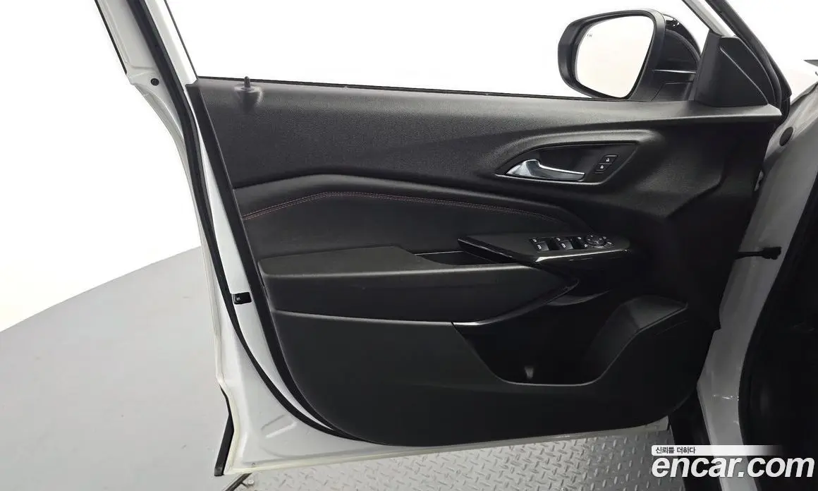 Chevrolet Trax 2024 1.2 автомат (гидро), фото 14