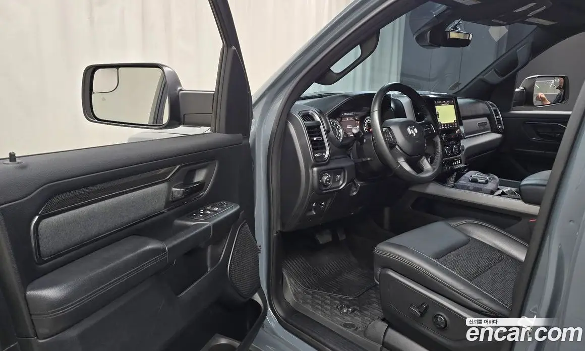 Dodge Ram Pick Up 2021 5.7 автомат (гидро), фото 13 Dodge Ram Pick Up 2021 5.7 автомат (гидро), фото 13