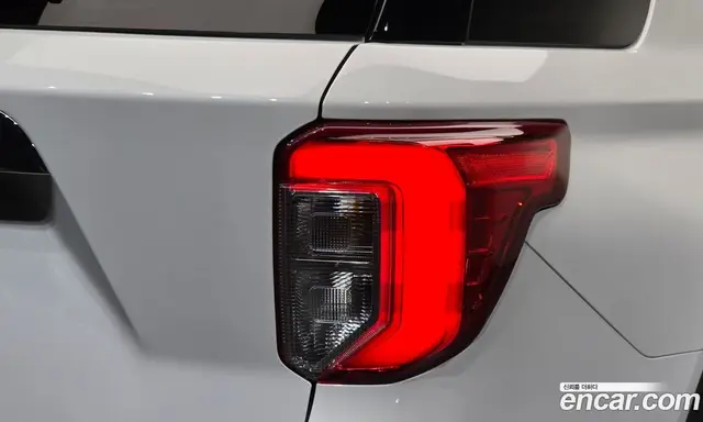 Ford Explorer 2019 2.3 автомат (гидро), миниатюра 9 Ford Explorer 2019 2.3 автомат (гидро), миниатюра 9