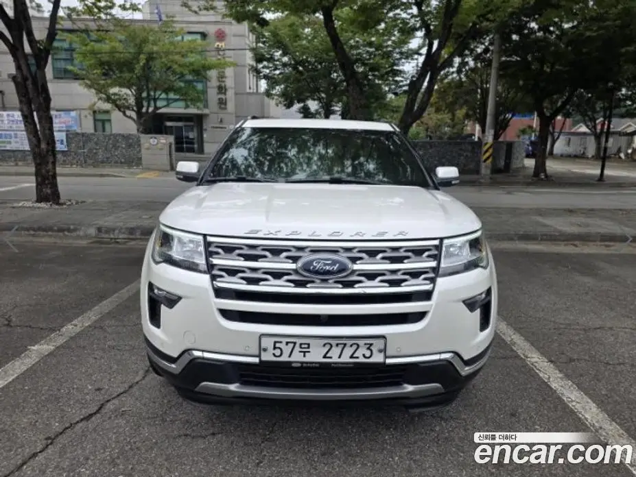 Ford Explorer 2019 2.3 автомат (гидро), фото 1 Ford Explorer 2019 2.3 автомат (гидро), фото 1