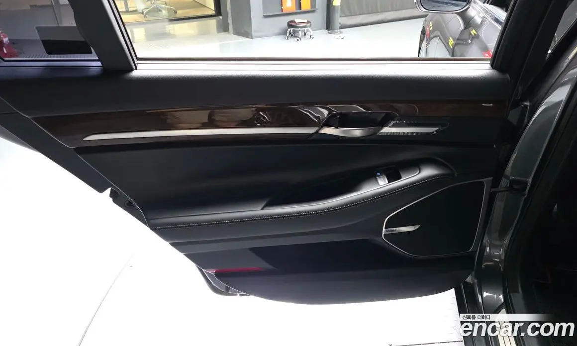Genesis EQ900 2018 3.8 автомат (гидро), фото 15