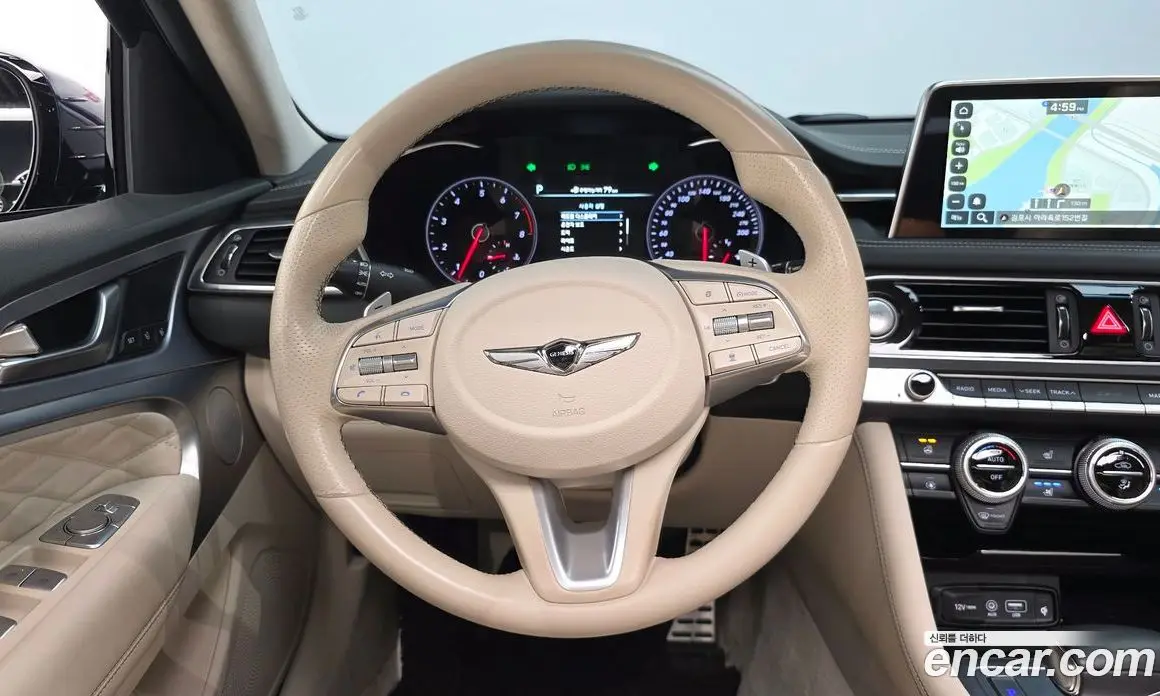 Genesis G70 2019 2.0 автомат (гидро), фото 18 Genesis G70 2019 2.0 автомат (гидро), фото 18