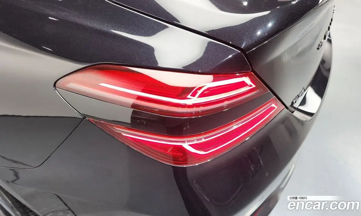 Genesis G70 2021 3.3 автомат (гидро), фото 9