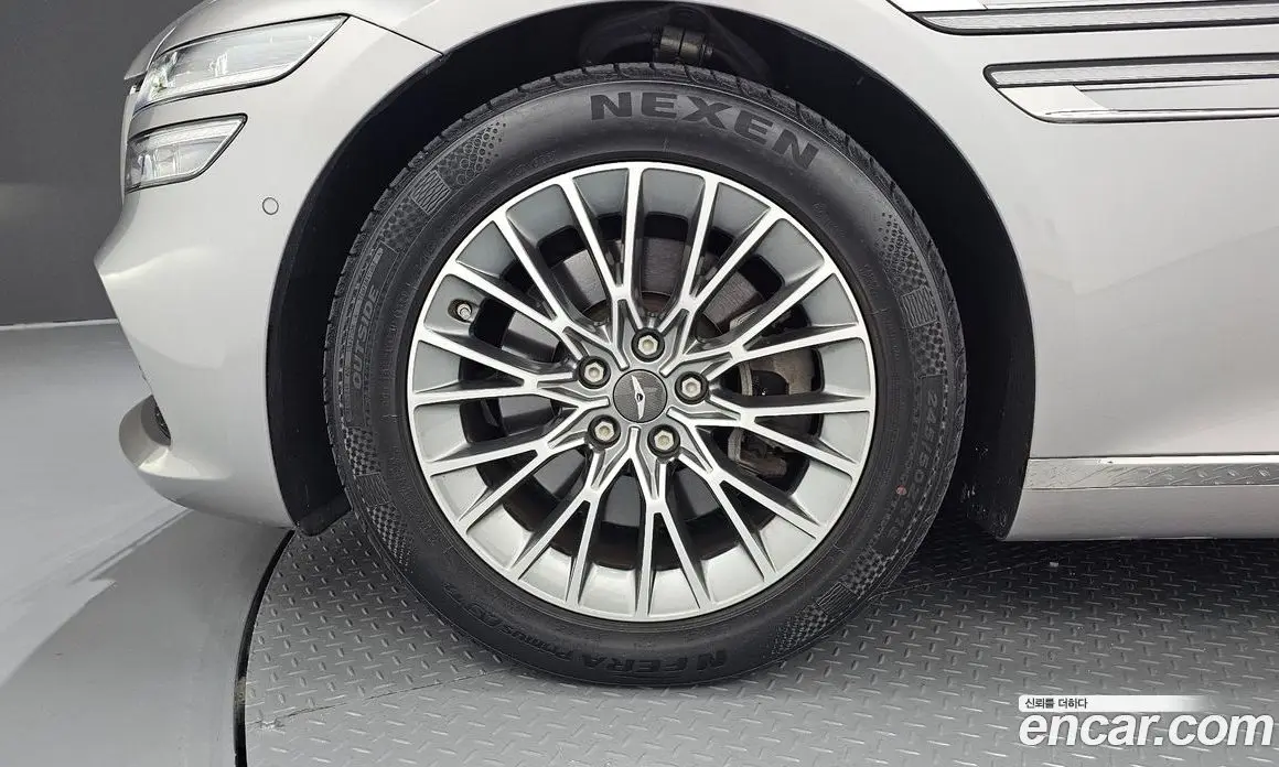Genesis G80 2022 2.5 автомат (гидро), фото 5 Genesis G80 2022 2.5 автомат (гидро), фото 5