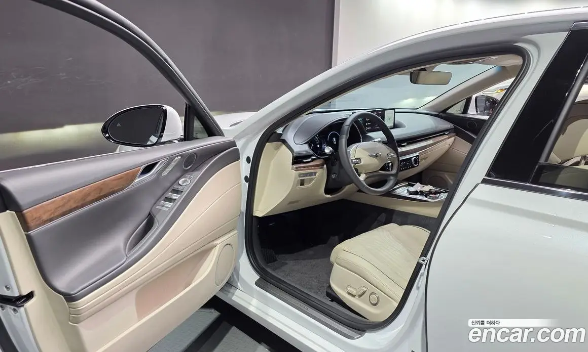 Genesis G80 2023 2.5 автомат (гидро), фото 13