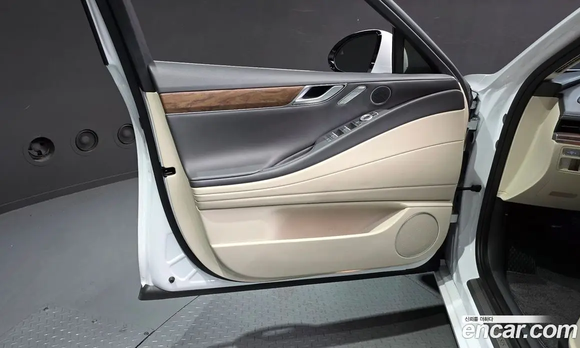 Genesis G80 2023 2.5 автомат (гидро), фото 14