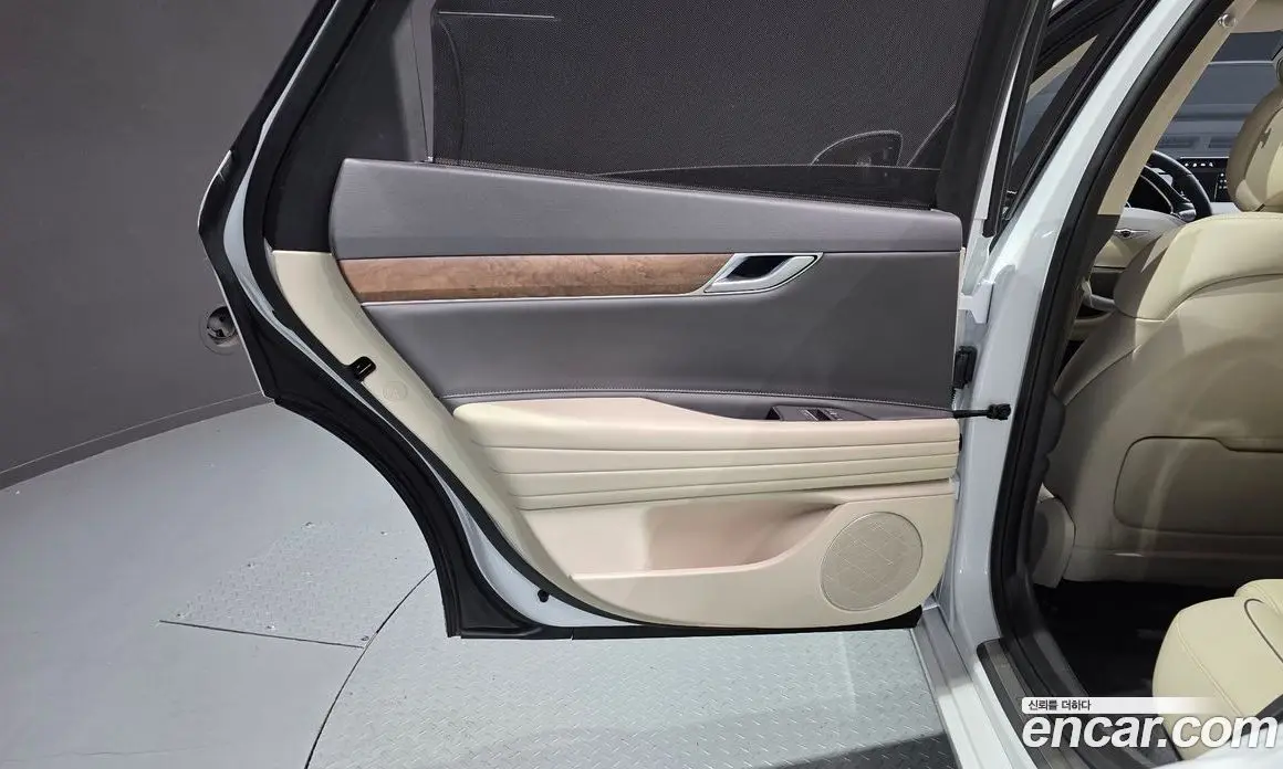 Genesis G80 2023 2.5 автомат (гидро), фото 15