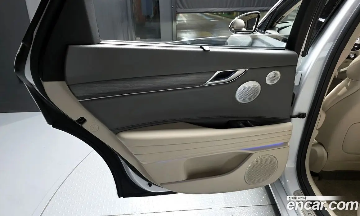 Genesis G80 2024 2.5 автомат (гидро), фото 15 Genesis G80 2024 2.5 автомат (гидро), фото 15