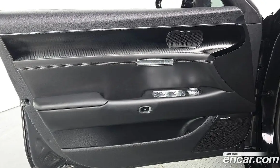 Genesis G90 2022 3.5 автомат (гидро), фото 14 Genesis G90 2022 3.5 автомат (гидро), фото 14