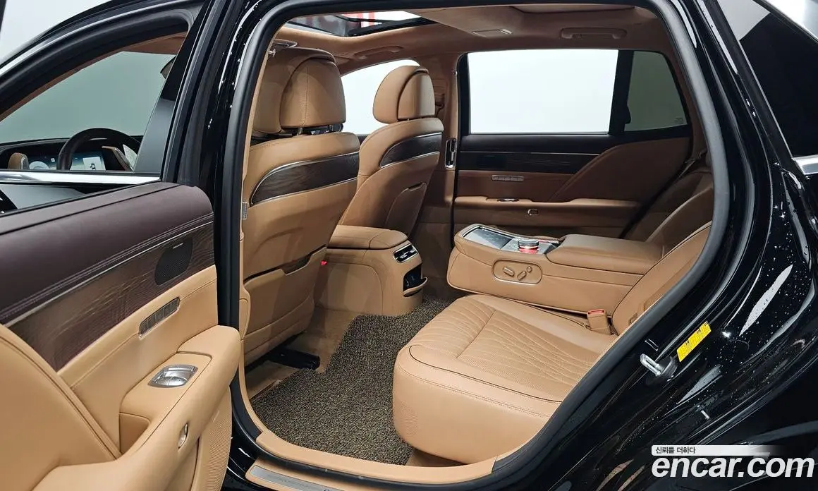 Genesis G90 2023 3.5 автомат (гидро), фото 18 Genesis G90 2023 3.5 автомат (гидро), фото 18