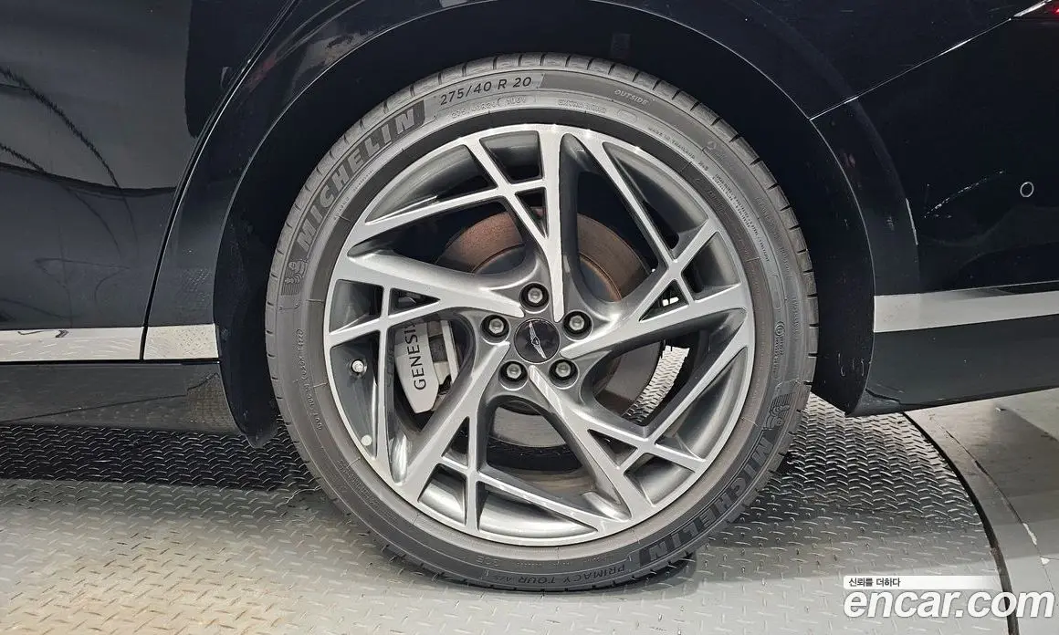 Genesis G90 2023 3.5 автомат (гидро), фото 7 Genesis G90 2023 3.5 автомат (гидро), фото 7