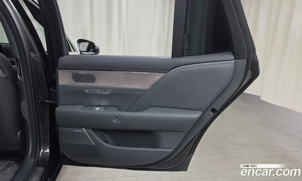 Genesis G90 2025 3.5 автомат (гидро), фото 15