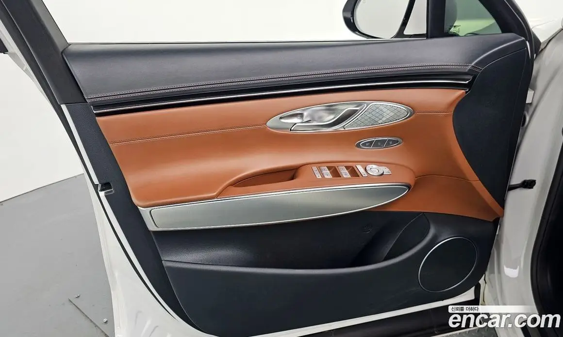 Genesis GV70 2022 2.5 автомат (гидро), фото 14