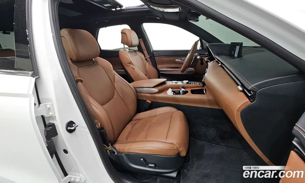 Genesis GV70 2022 2.5 автомат (гидро), фото 16