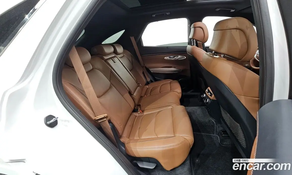Genesis GV70 2022 2.5 автомат (гидро), фото 17